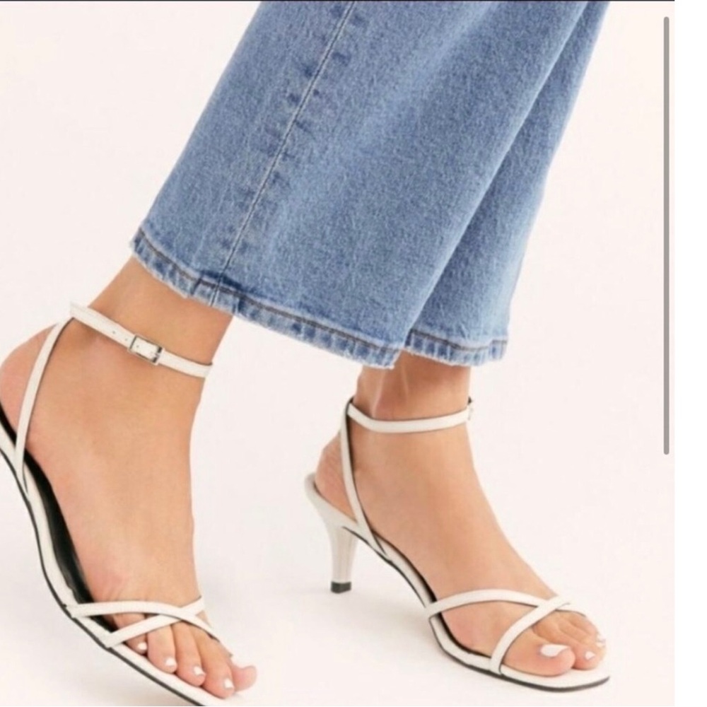 ✴️Free People Salina Heel Leather Kitten Heel Sandals, Sz 38 (8), NWOT